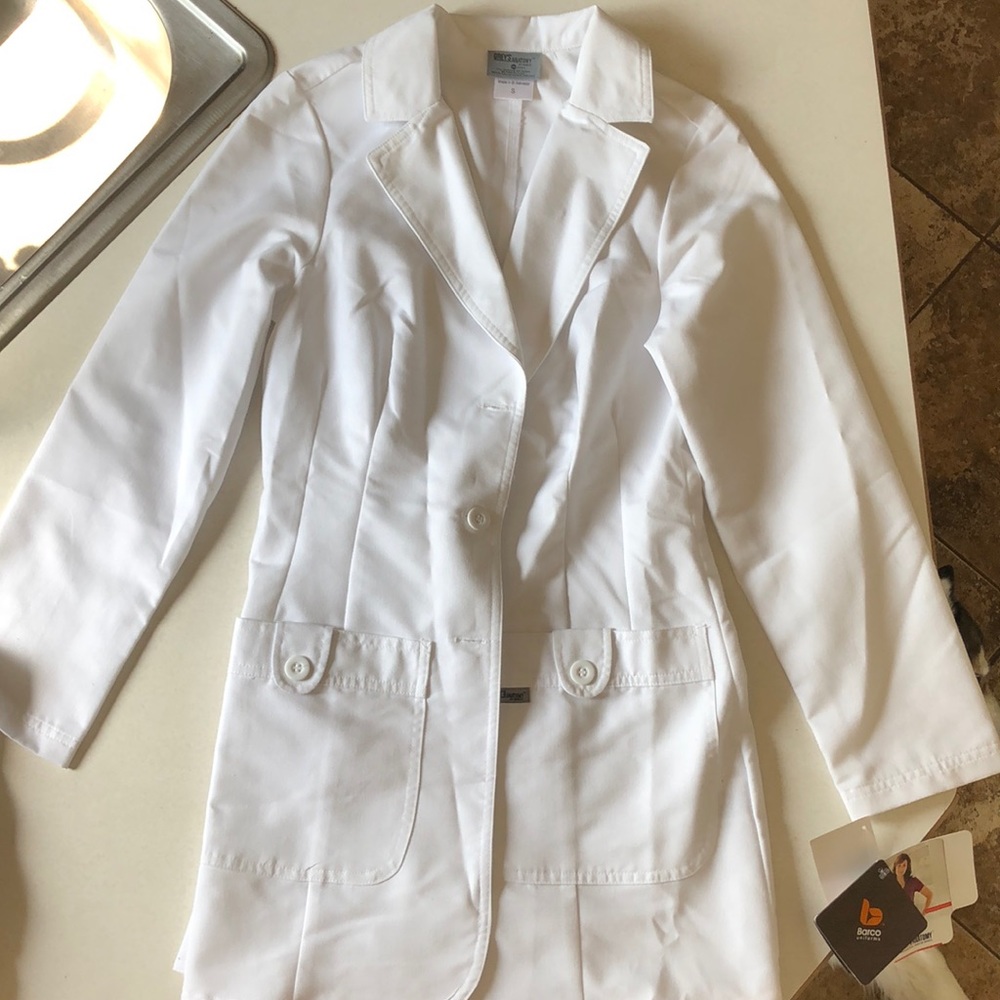 Women’s white lab coat